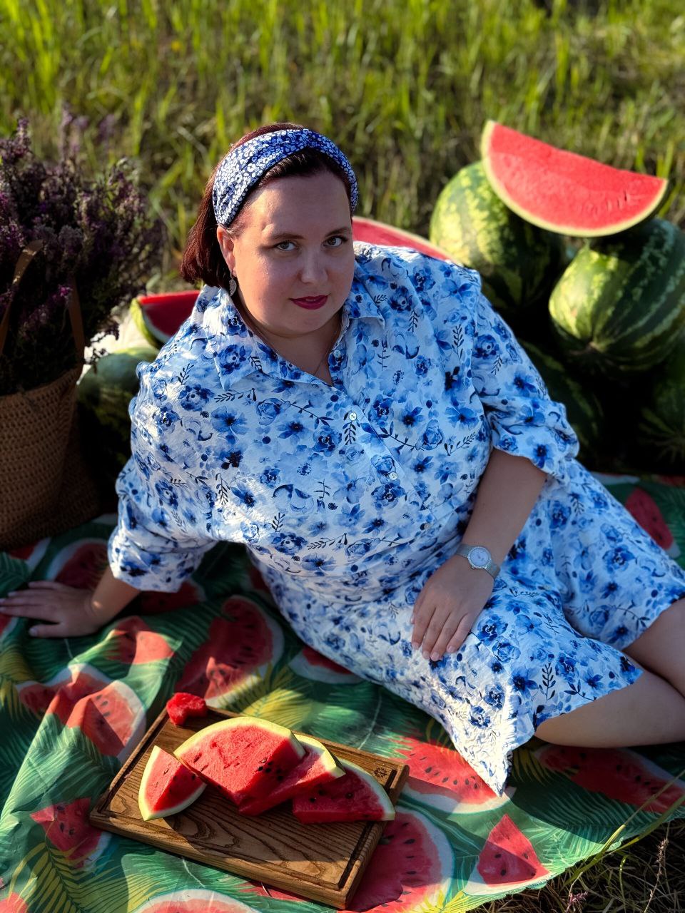 🔥 КАК ОДИН ВОПРОС ВЕРНУЛ ЖИЗНЬ В КАНАЛ: РАЗБОР ОТ КРЁСТНОЙ
Ко мне на разбор пришла девушка с каналом про дизайн.
Всё вроде бы правильно:пишет грамотно, картинки отличные, темы полезные | Сетка — социальная сеть от hh.ru