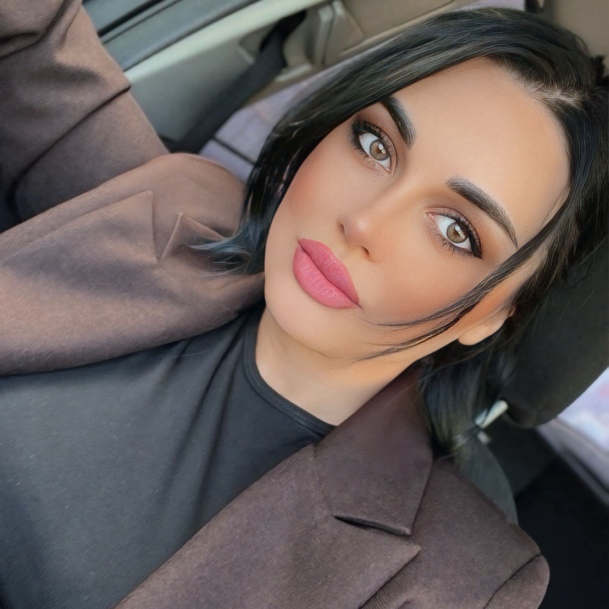 Назиля Карибова | Сетка — социальная сеть от hh.ru