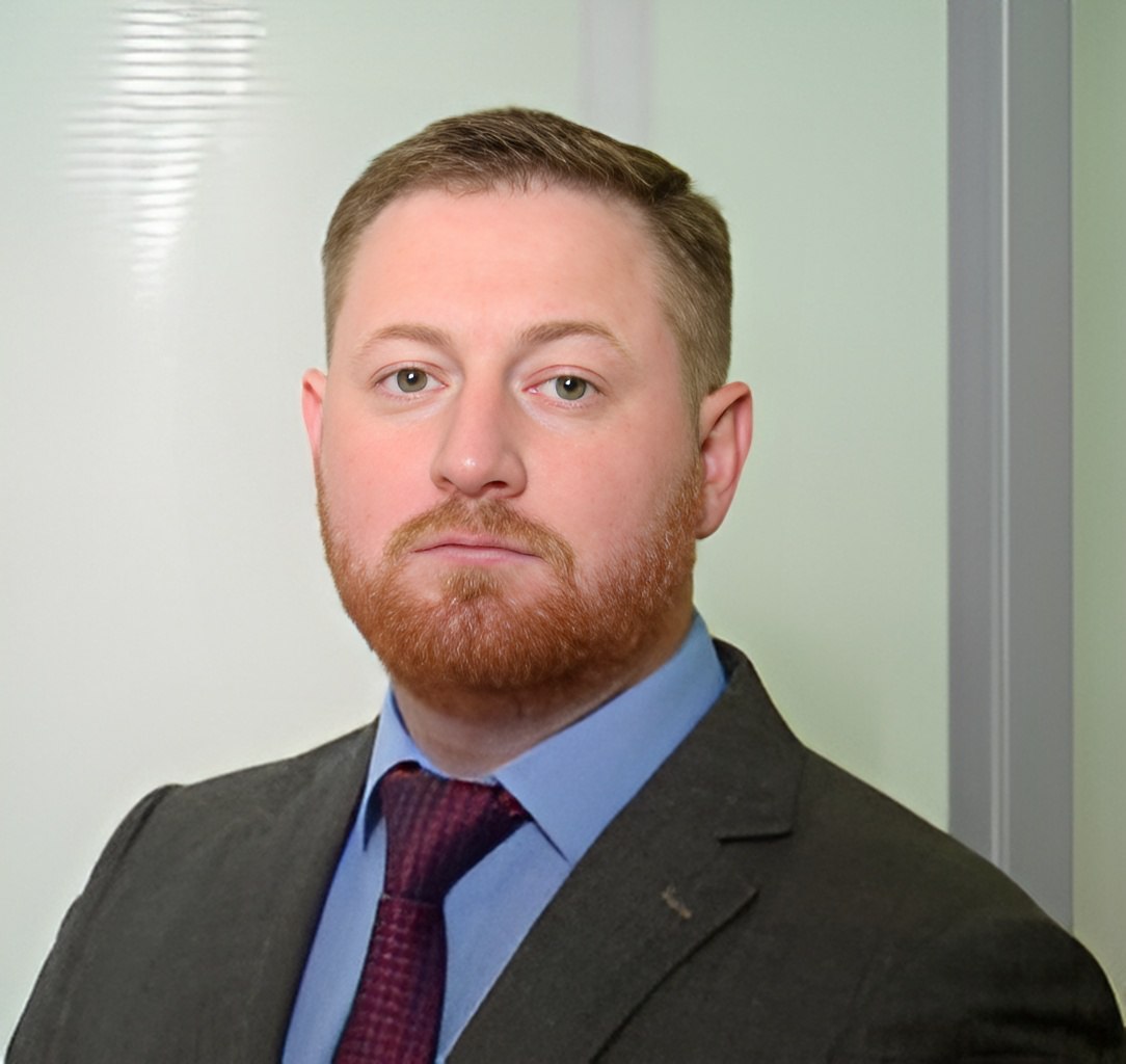 💎 Коллеги, партнеры, рекрутеры! Имею честь порекомендовать сегодня лучшего ТОП-менеджера для ваших самых амбициозных проектов!
Вашему вниманию — Коммерческий директор с опытом трансформации бизнеса в ... | Сетка — социальная сеть от hh.ru