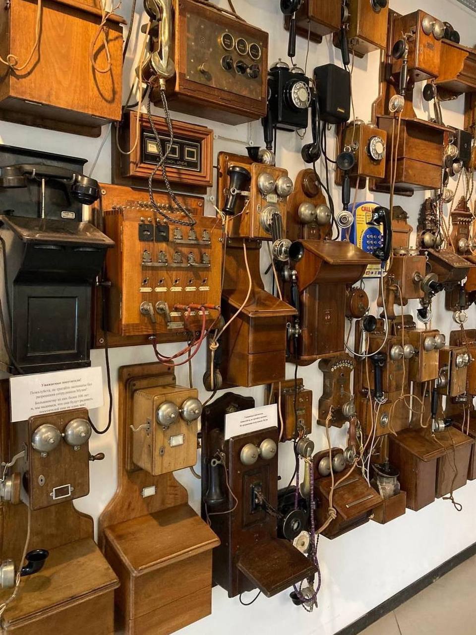 #афиша #четверг #16октября
🎉Афиша мероприятий в Москве
на 16 октября
Выставки/музеи:
✨10 бесплатных выставок проходит сейчас на Винзаводе
📍4-й Сыромятнический переулок, 1/8
✨Интерактивная выставка «Со... | Сетка — социальная сеть от hh.ru