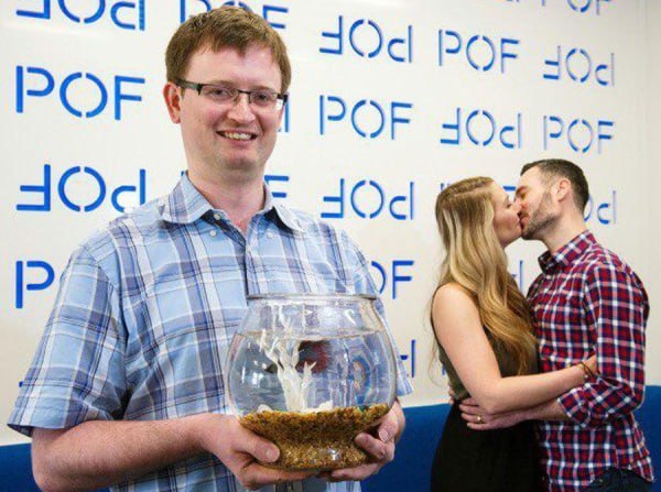 История Plenty of Fish: Как 14 дней работы превратились в $575 млн
Маркус Фринд (канадский программист) создал сайт Plenty of Fish (POF) в 2003 году у себя в квартире в Ванкувере | Сетка — социальная сеть от hh.ru