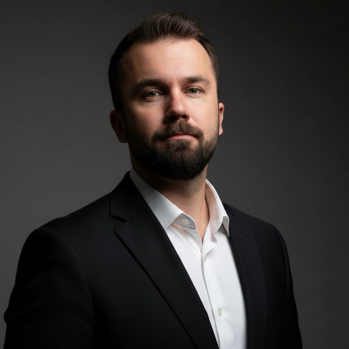 Дмитрий Манин