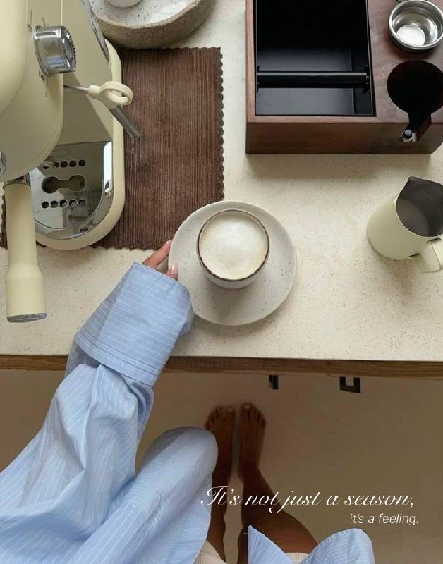 Эстетичные надписи для сторис или рилс🥨🧶🍂
Простая деталь, которая сделает фото интересным и атмосферным✨
🌟Скачать — в комментариях.
#стикеры #надписи | Сетка — социальная сеть от hh.ru