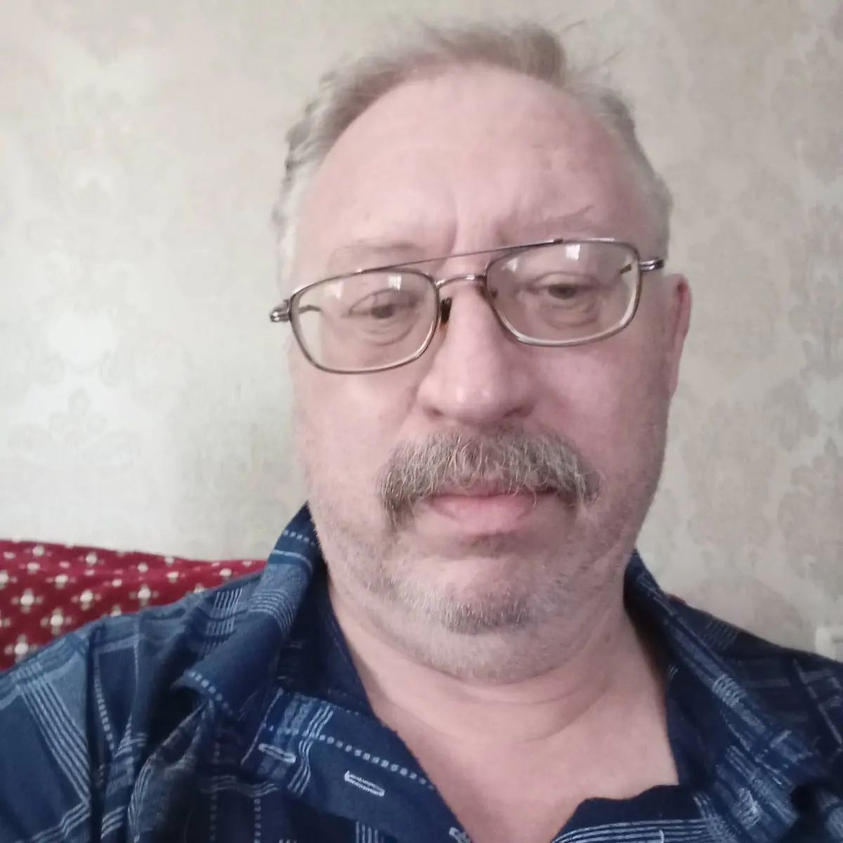 Александр Неверов