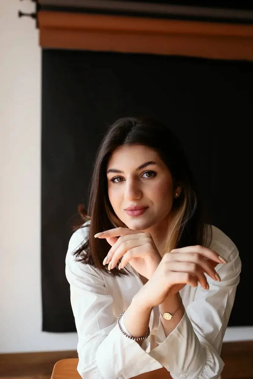 Арина Ушакова | Сетка — социальная сеть от hh.ru