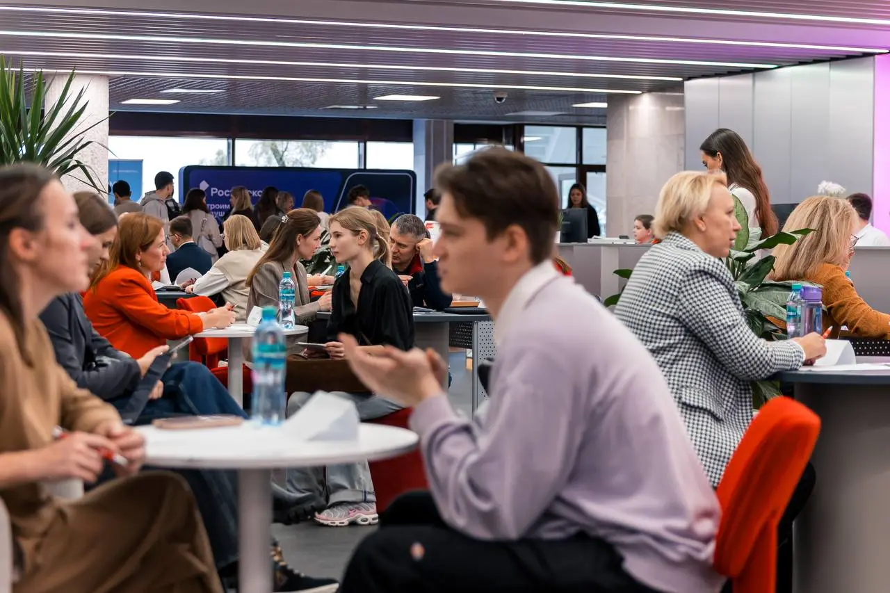 🔥 15 октября. Карьерный форум «Будь лучшим | Сетка — социальная сеть от hh.ru