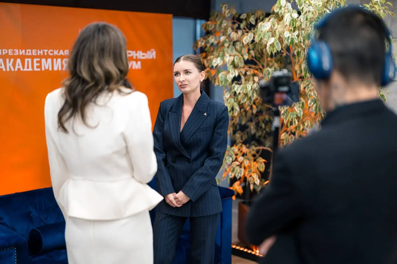 🔥 15 октября. Карьерный форум «Будь лучшим | Сетка — социальная сеть от hh.ru