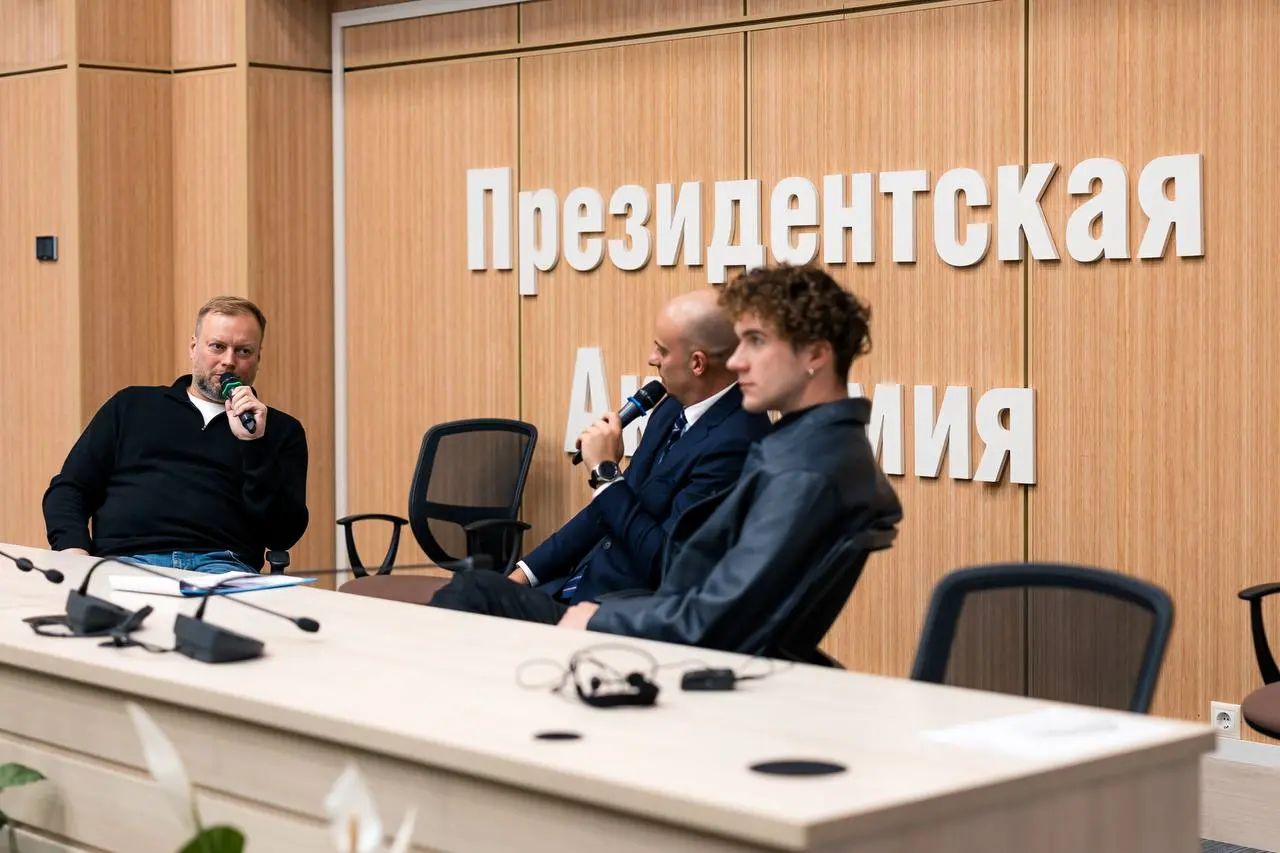 🔥 15 октября. Карьерный форум «Будь лучшим | Сетка — социальная сеть от hh.ru