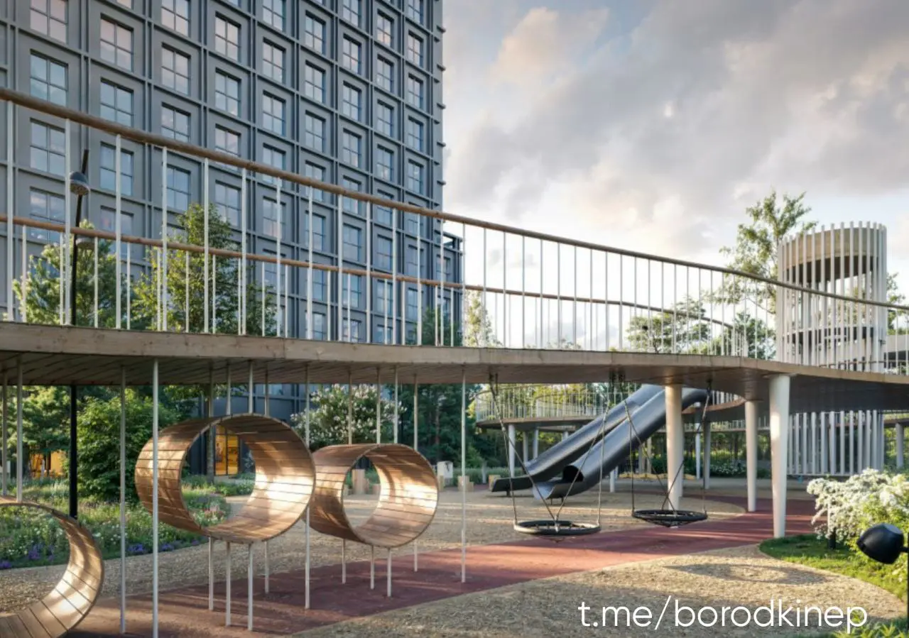 Бывает такое место, где городской ритм не диктует условия, а мягко отступает, уступая пространству для жизни. Где главная ценность — не метры, а моменты.
Тихий вечер с книгой у камина в лобби | Сетка — социальная сеть от hh.ru