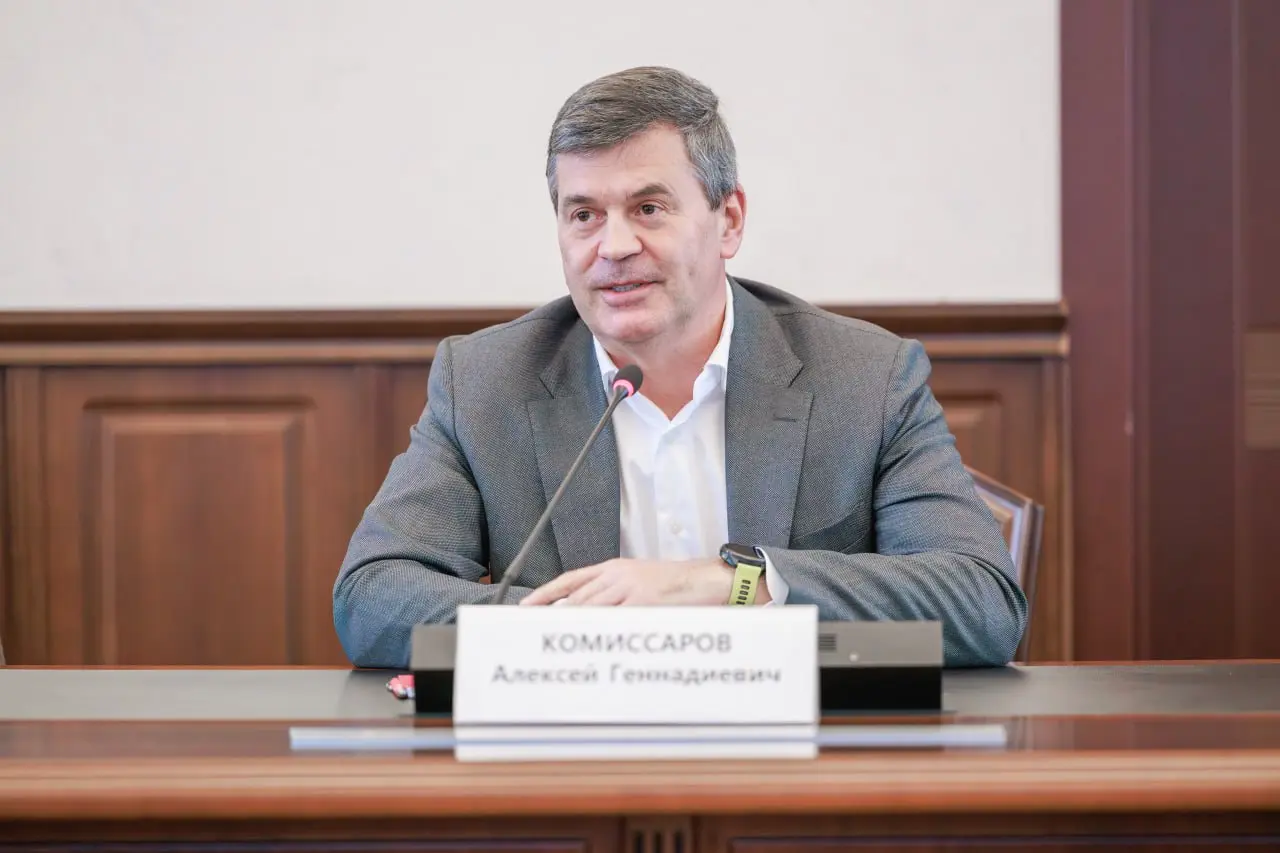 Закрытый круглый стол «Портрет идеального выпускника»
🙂 15 октября в рамках Студенческого карьерного форума в Президентской академии прошел закрытый круглый стол на тему «Портрет идеального выпускника... | Сетка — социальная сеть от hh.ru