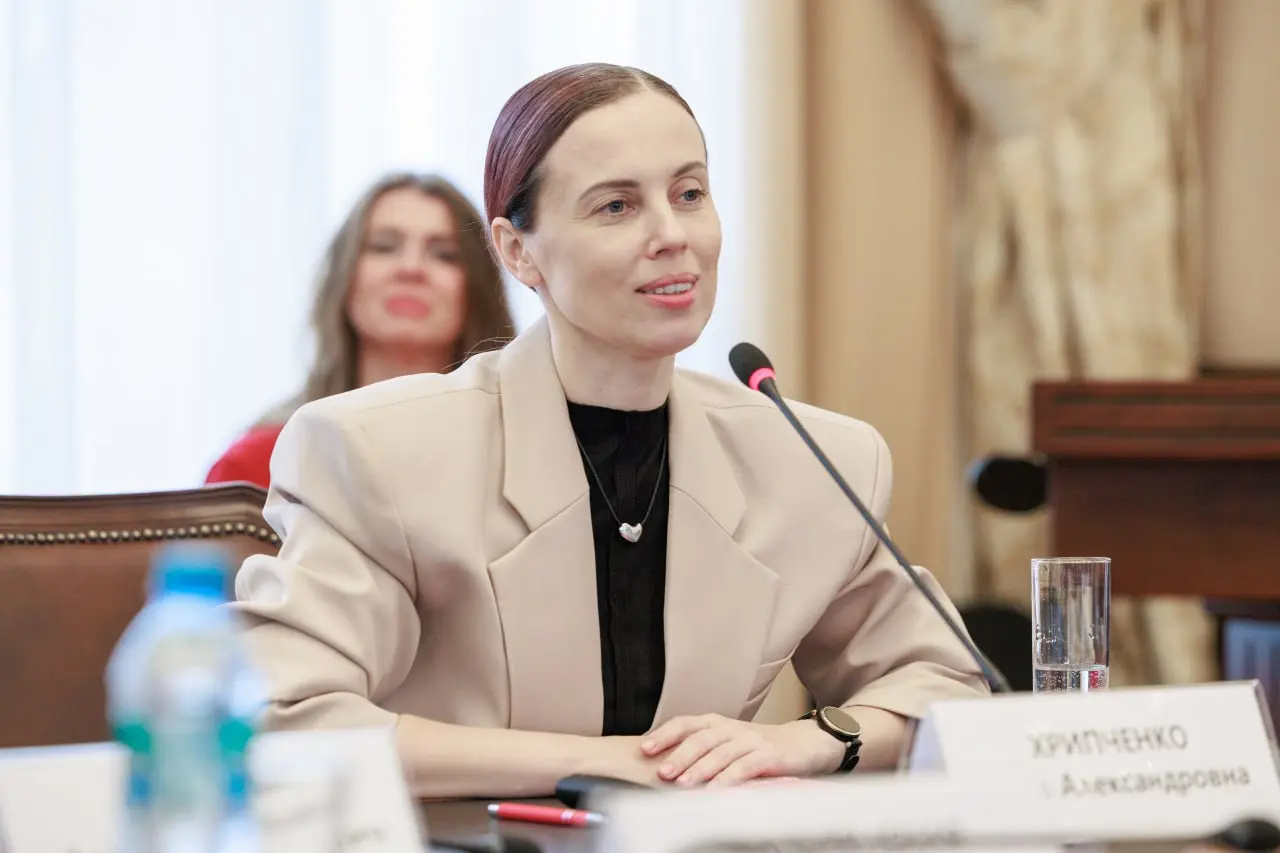 Закрытый круглый стол «Портрет идеального выпускника»
🙂 15 октября в рамках Студенческого карьерного форума в Президентской академии прошел закрытый круглый стол на тему «Портрет идеального выпускника... | Сетка — социальная сеть от hh.ru