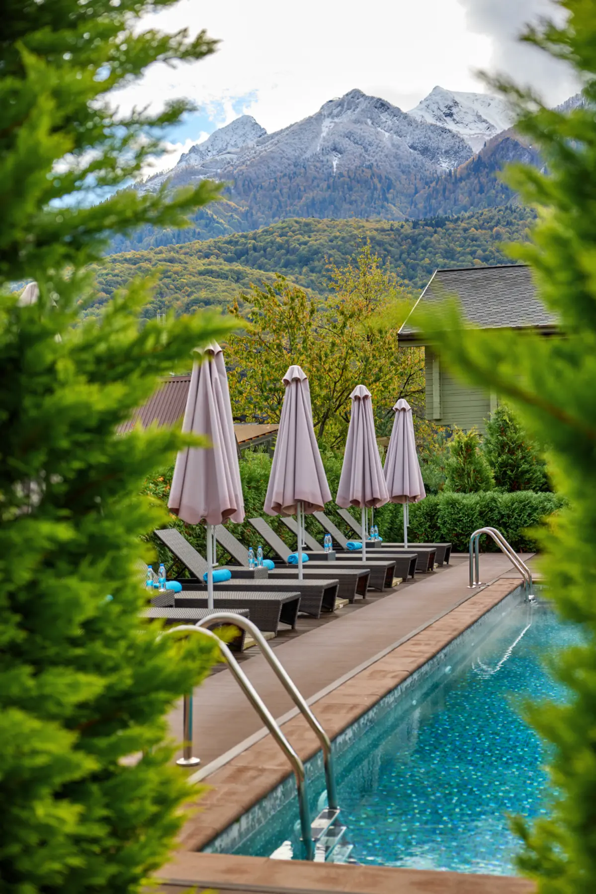 Имиджевая съемка для отеля Hills Polyana hotel&SPA | Сетка — социальная сеть от hh.ru