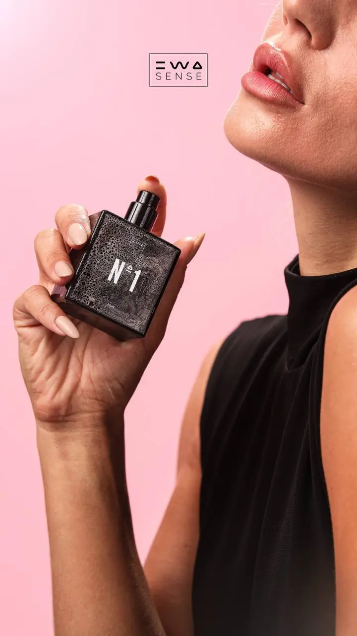 EWA SENSE №1 – вишнёвая искра
Вдохновение: Tom Ford Lost Cherry | Сетка — социальная сеть от hh.ru