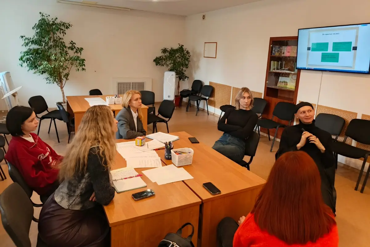 Прокачал ассертивность и навыки обратной связи на форуме | Сетка — социальная сеть от hh.ru