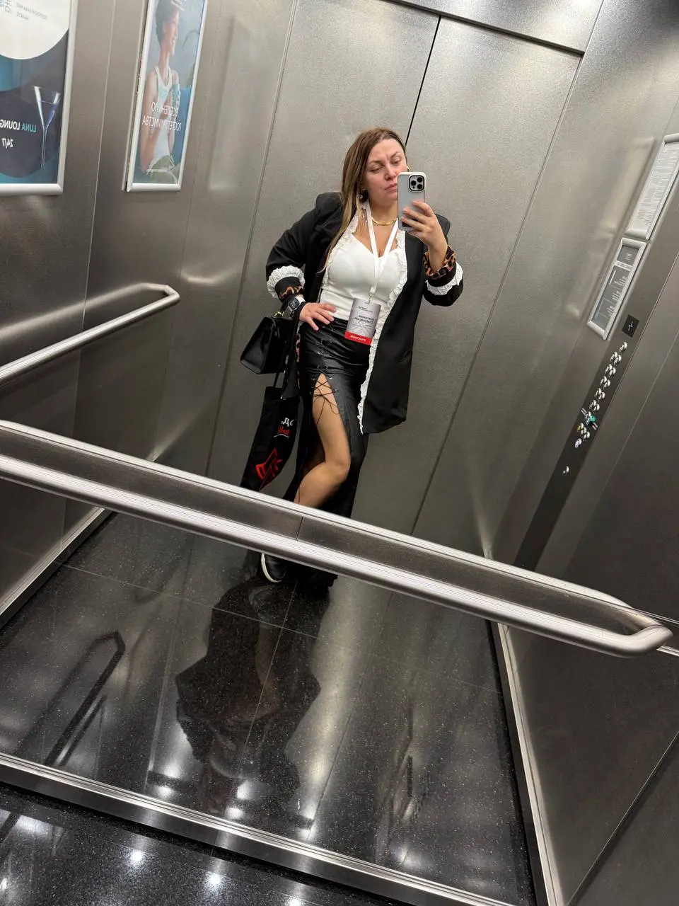 Я выступала на Суровом Питерском SMM два года назад, в этом приехала как участник, чтобы пообщаться и услышать лидеров мнений и экспертов в области маркетинга и smm | Сетка — социальная сеть от hh.ru