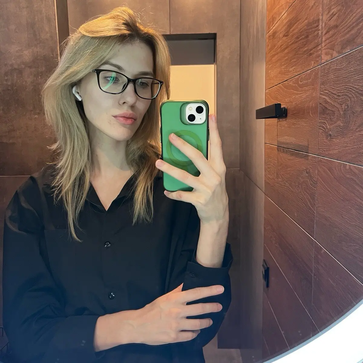 Арина Дмитриевна