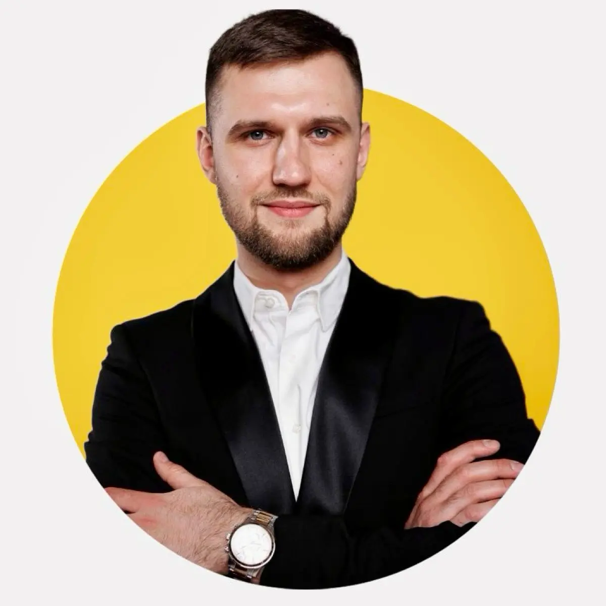 Антон Леонов