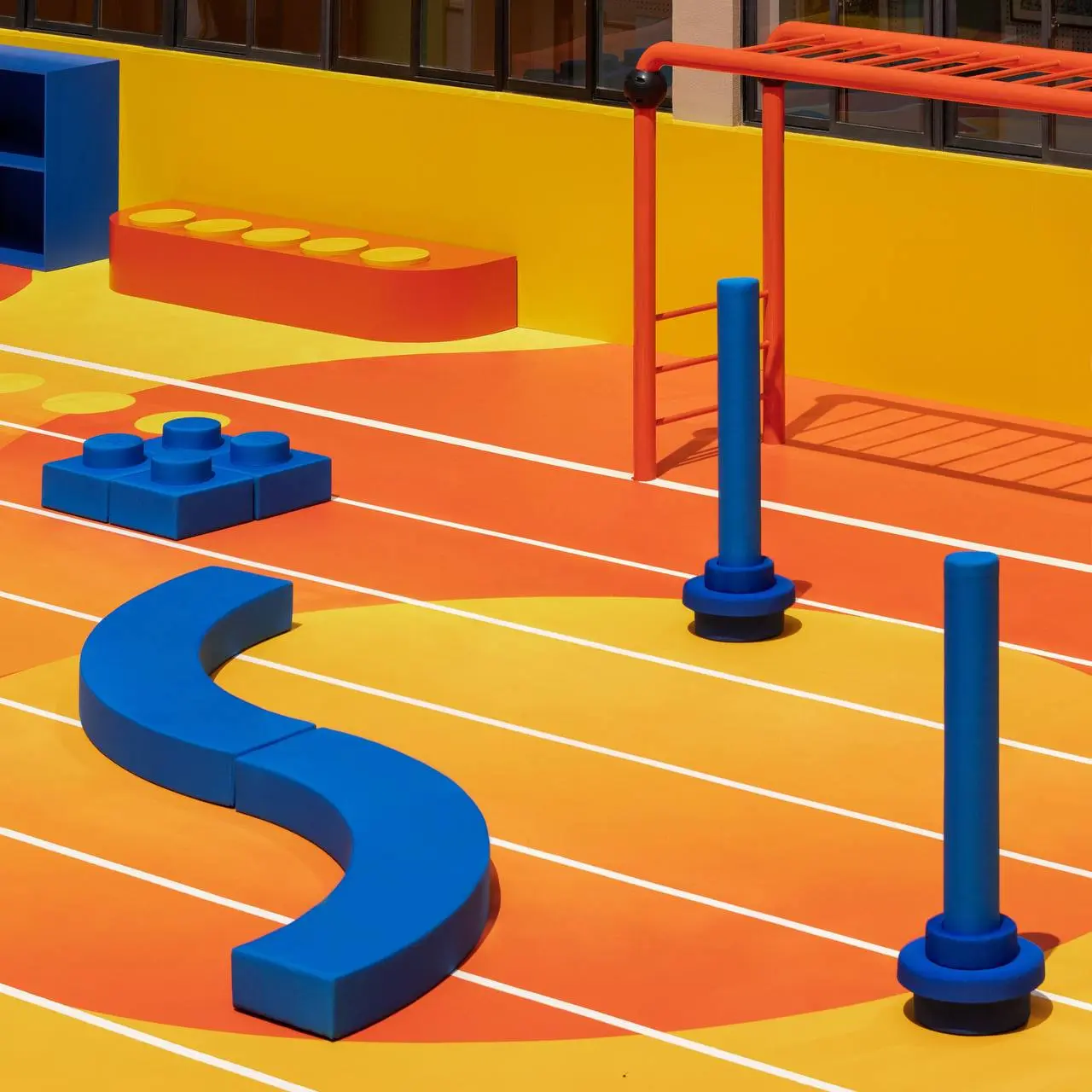 LEGO и Nike переделали внутренний двор шанхайской школы в модульную игровую площадку | Сетка — социальная сеть от hh.ru