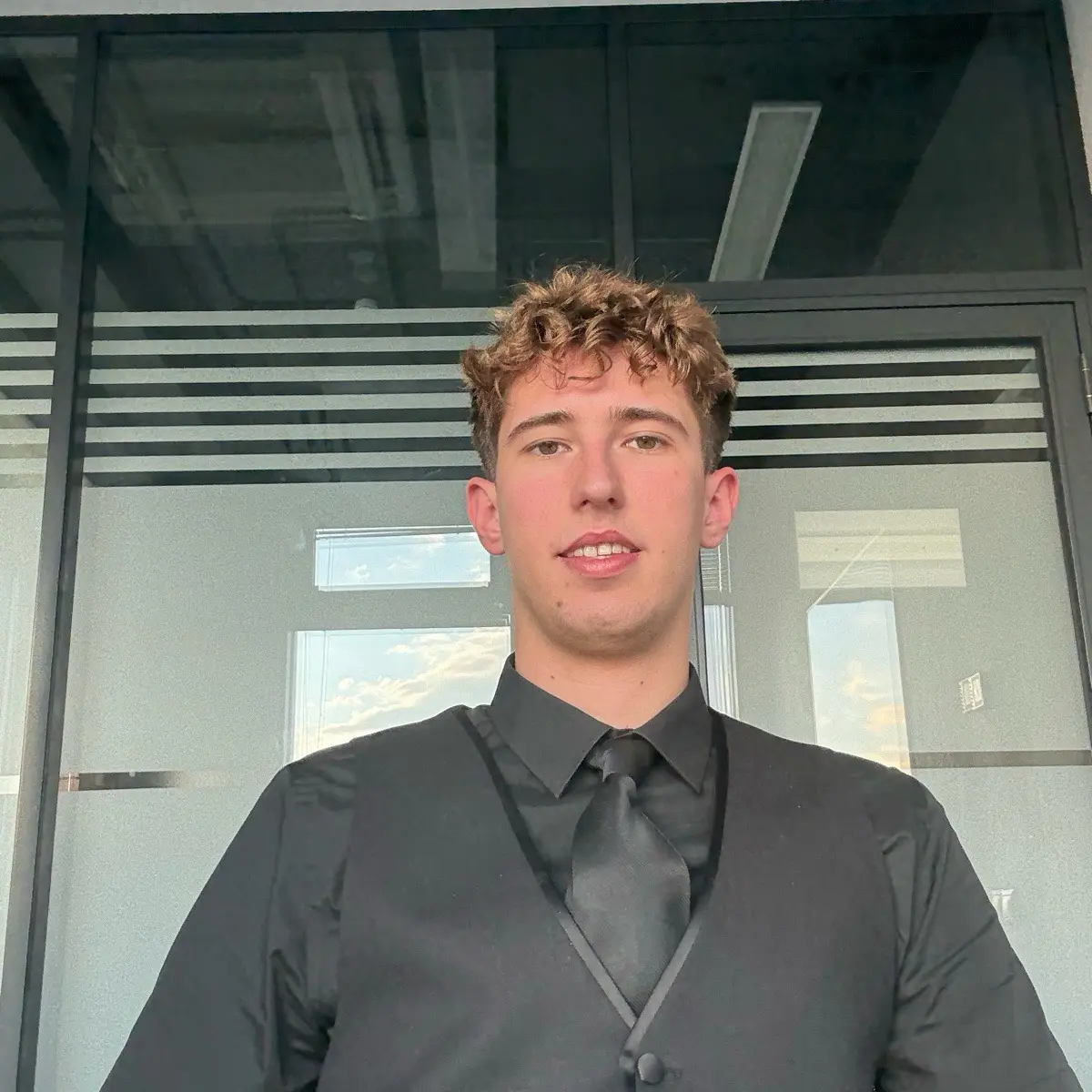 Артур Зенькевич | Сетка — социальная сеть от hh.ru