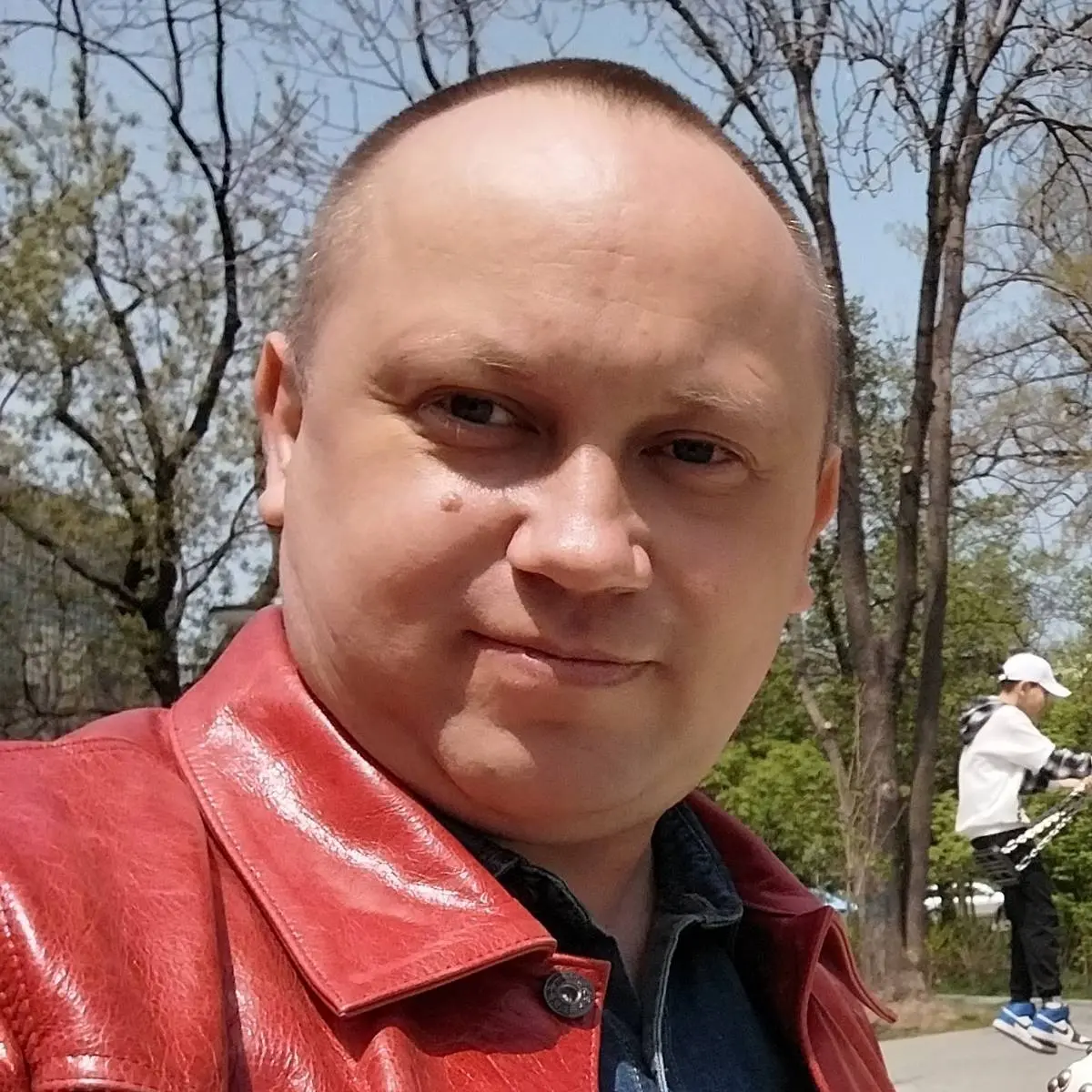 Артём Ефременко