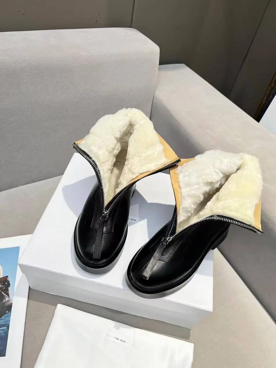 ✔️Премиум ❄️
✔️В наличии 36-41 размеры
✔️Цена 14.500₽
✔️Доставка-примерка по Москве
✔️ +7 (968) 431-64-42
✔️Отправка в регионы ✈️ в этот же день | Сетка — социальная сеть от hh.ru