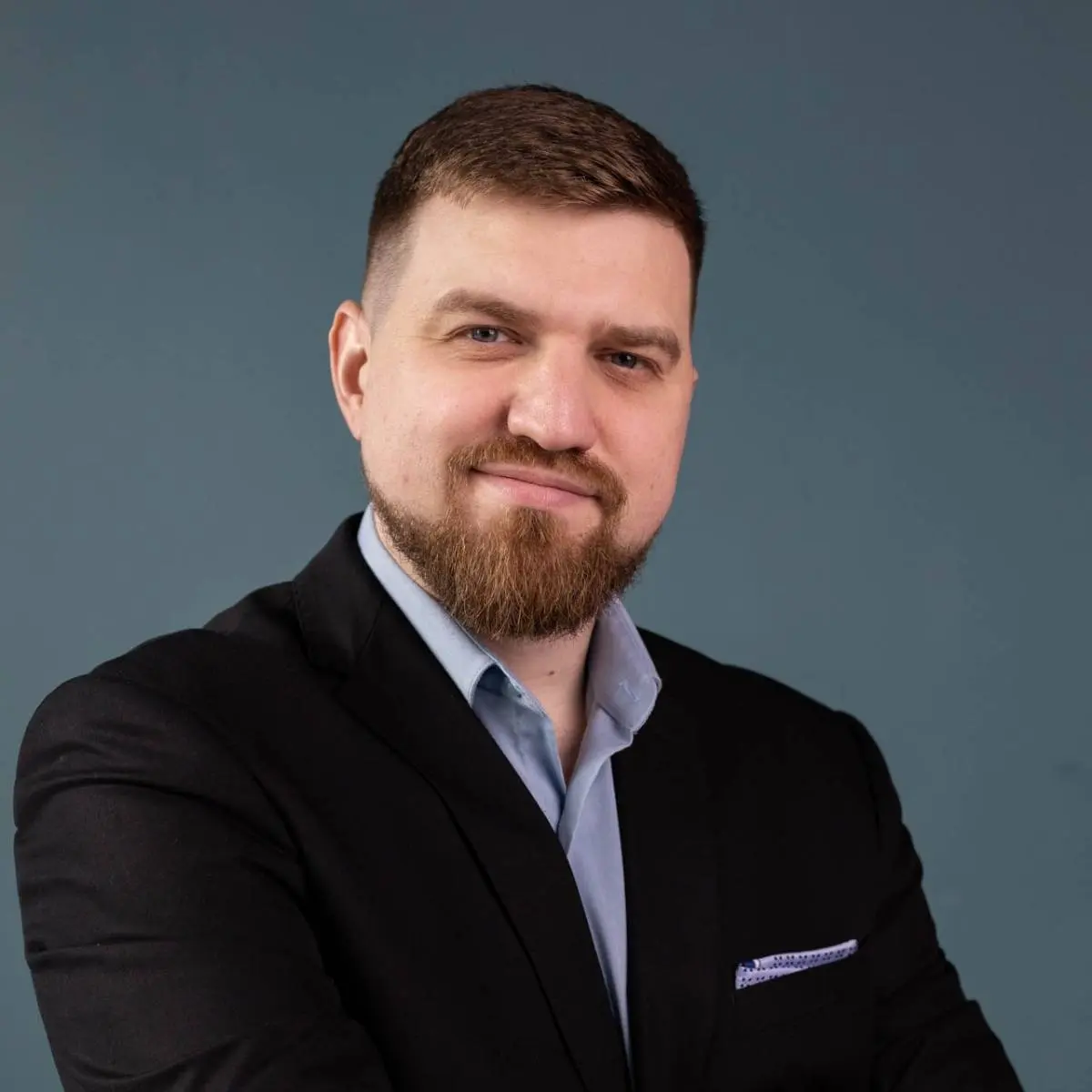 Сергей Лукьяненко | Сетка — социальная сеть от hh.ru