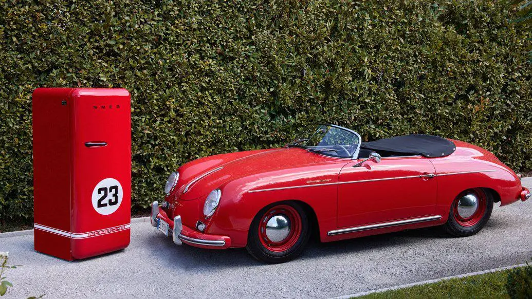 Porsche x SMEG
Два бренда представили стильную коллекцию бытовой техники в честь легендарной победы 917 KH в гонке «24 часа Ле-Мана» в 1970 году | Сетка — социальная сеть от hh.ru