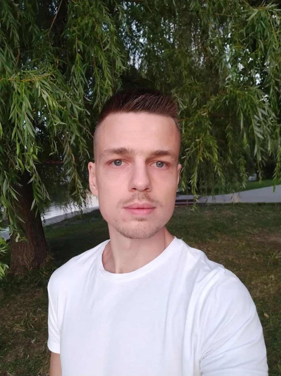 Михаил Костиков