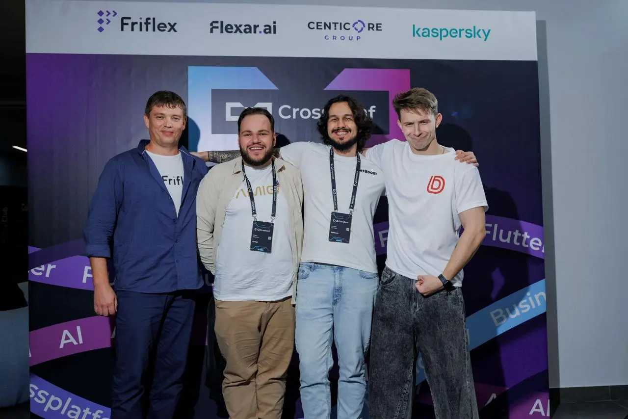 CrossConf 2025 🚀 | Сетка — социальная сеть от hh.ru