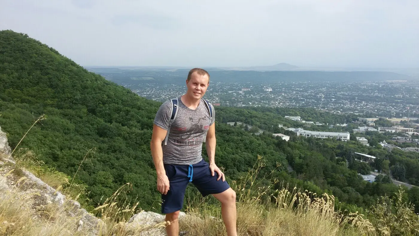 Виктор Смолкин