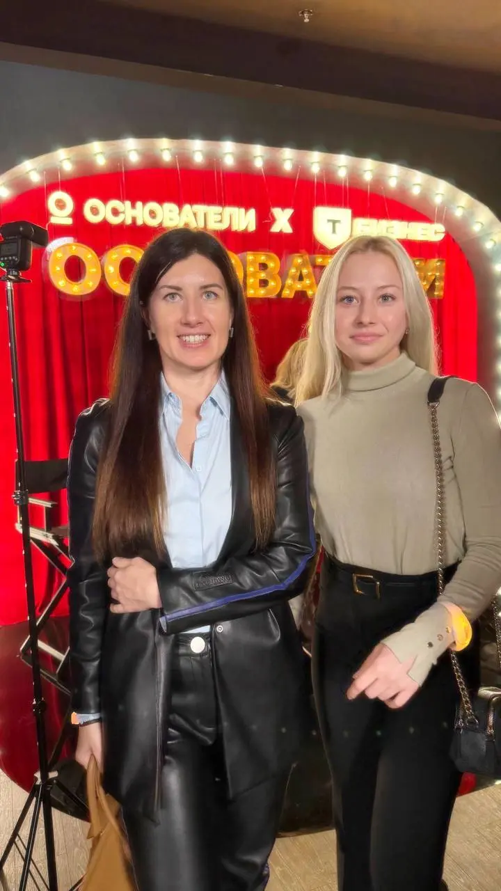 Съездила на вечернее мероприятие сообщества Основатели. Что хочу отметить.
От момента появления идеи о создании сообщества имею радость соприкасаться с его развитием | Сетка — социальная сеть от hh.ru