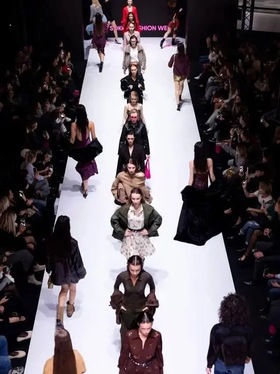 #афиша #четверг #23октября
🎉Афиша мероприятий в Москве
на 23 октября
Выставки/музеи:
✨Бесплатная неделя моды в Москве
📍Ленинградское шоссе, 16А
✨В Москве есть бесплатный удивительный Музей времени и ч... | Сетка — социальная сеть от hh.ru