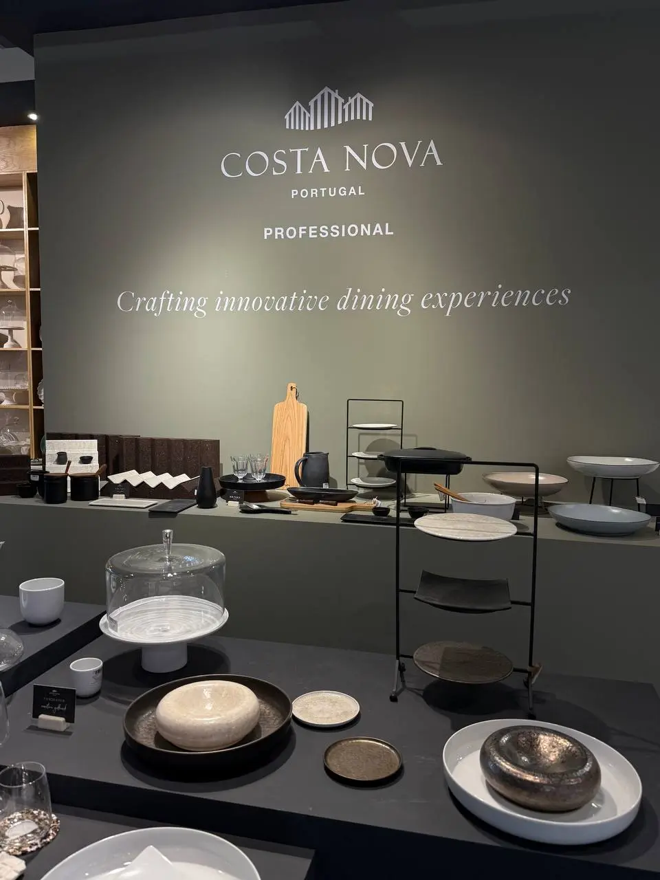 HOST Milano 🇮🇹
Новая коллекция Costa Nova.
Экспрессия цвета. Ярко и свободно 🎨
roomerspro.com | Сетка — социальная сеть от hh.ru