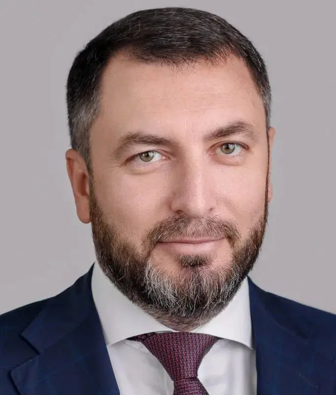 🎉GR-директор ГК "Росводоканал" Сергей Кржановский вступил в Генеральный совет общероссийской общественной организации "Деловая Россия", представляющей интересы частных несырьевых компаний
💼Члены орган... | Сетка — социальная сеть от hh.ru