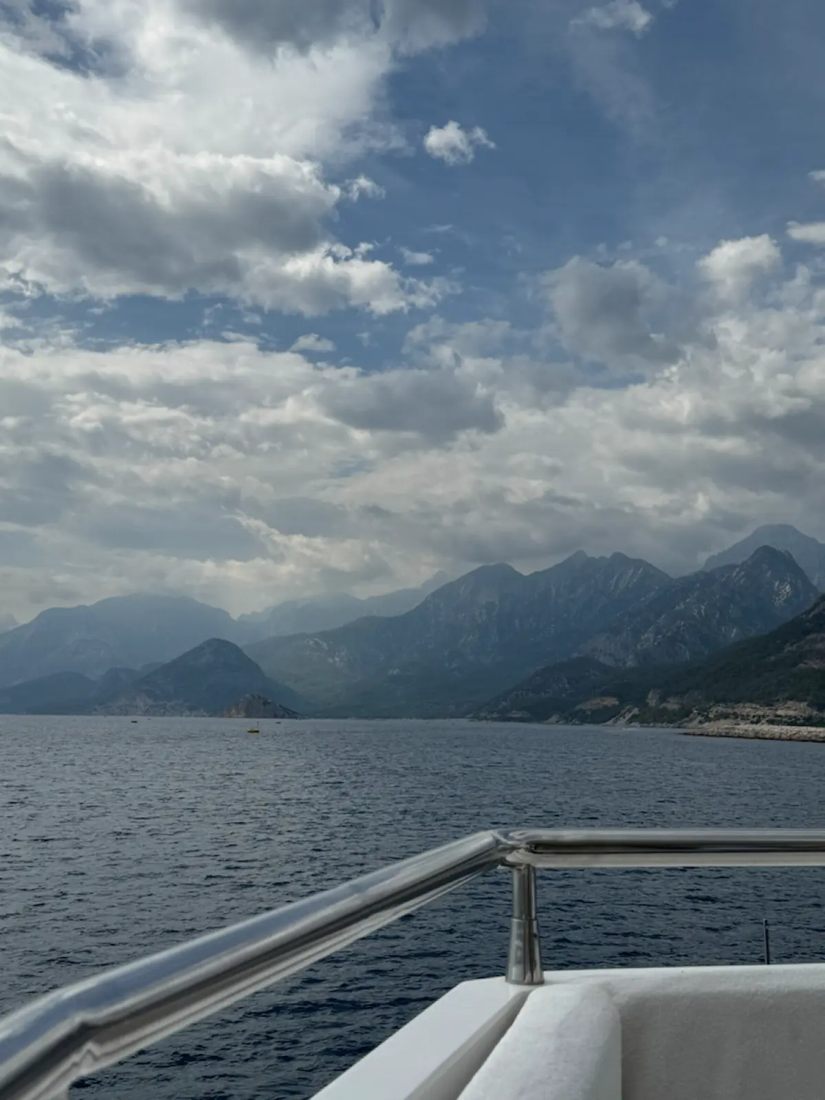 Почему я обожаю маркетинг в яхтенной индустрии 🛥 | Сетка — социальная сеть от hh.ru