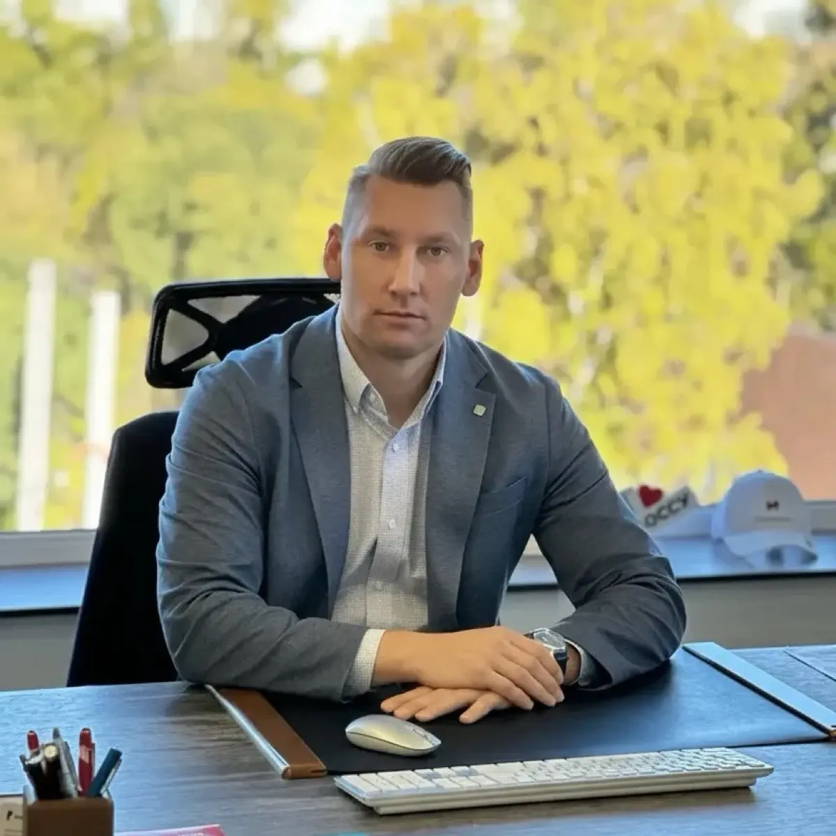 Олег Тарасюк | Сетка — социальная сеть от hh.ru