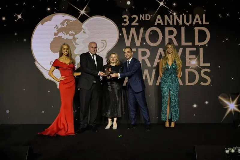❗️❗️❗️ Батуми признан лучшим всесезонным направлением Европы
На премии World Travel Awards, которую называют туристическим Оскаром, Батуми снова взял награду в номинации Europe’s Leading All Season De... | Сетка — социальная сеть от hh.ru