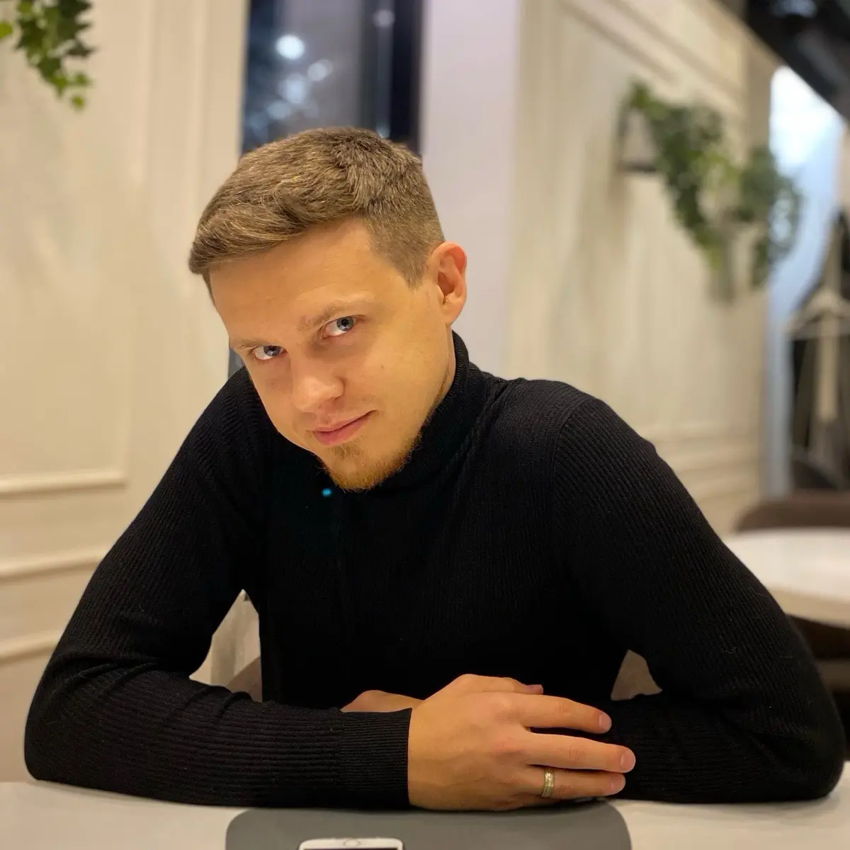 Андрей Алексеев