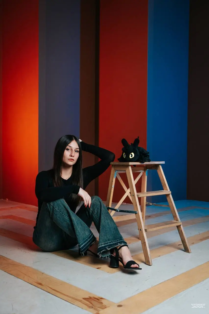 Нижний Новгород, вы крутые! ❤
Сняли ребят на выпускные альбомы в стильной студии с рельефной стеной – свет, эмоции и атмосфера 🔥
Хотите себе такую же съёмку? Пишите в сообщения, всё организуем 😉
Забро... | Сетка — социальная сеть от hh.ru