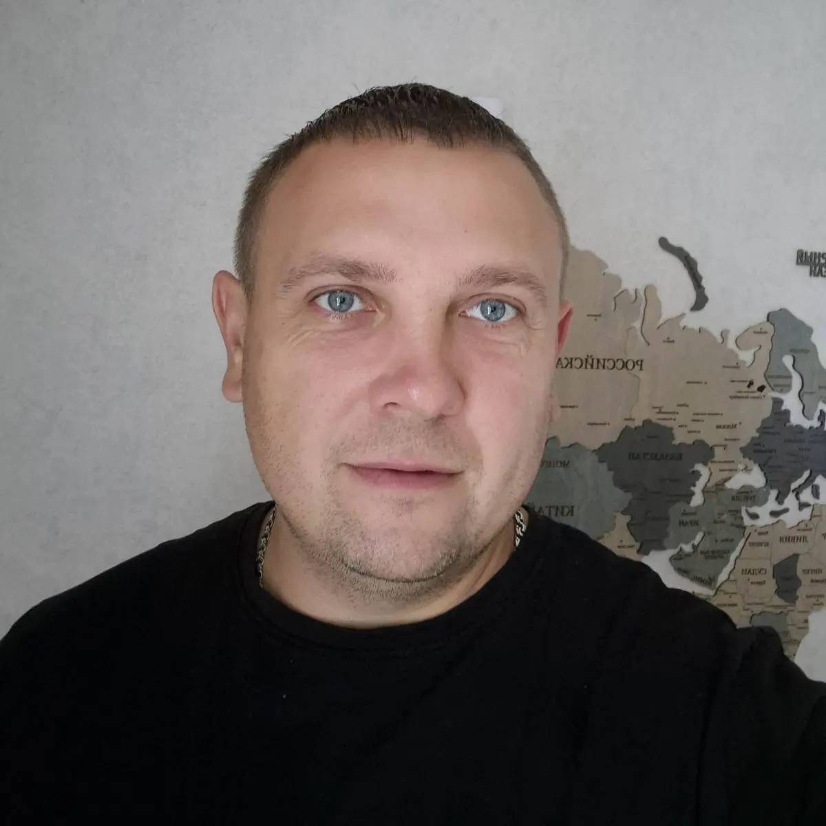 Александр Цуриков