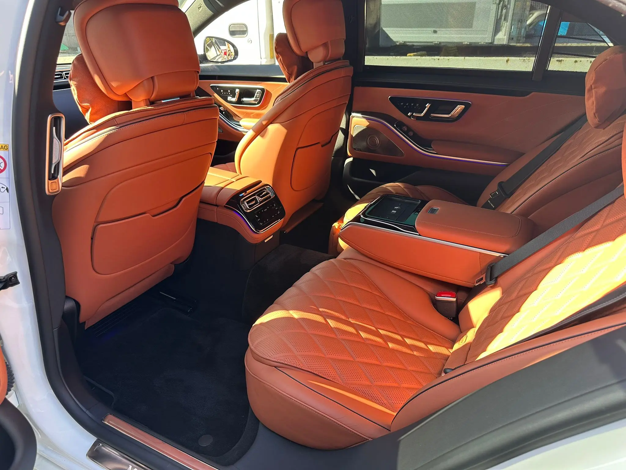 🚘Mercedes-Benz S500 4MATIC AMG Line
2022 год | 10890 км | Бензин-гибрид 3.0 л | Полный привод
Свежий, ухоженный, с японского аукциона — оценка 4 | Сетка — социальная сеть от hh.ru