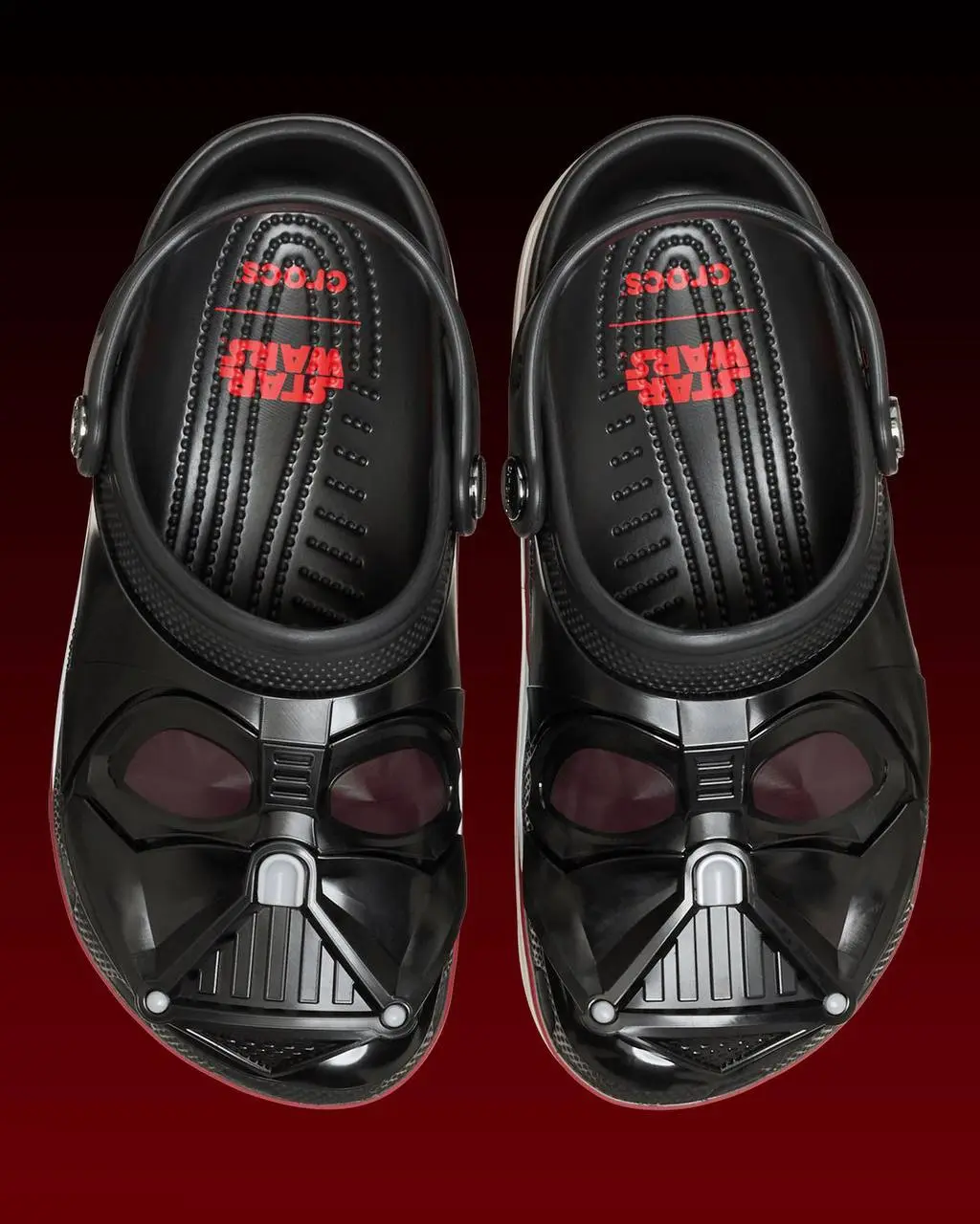 Вау, Crocs в виде головы Дарта Вейдера появились в коллабе со Star Wars. Также в коллекции есть кроксы в виде R2D2. Прайс у зловещей обуви — 90 долларов, а у робото-обуви — 80 долларов | Сетка — социальная сеть от hh.ru