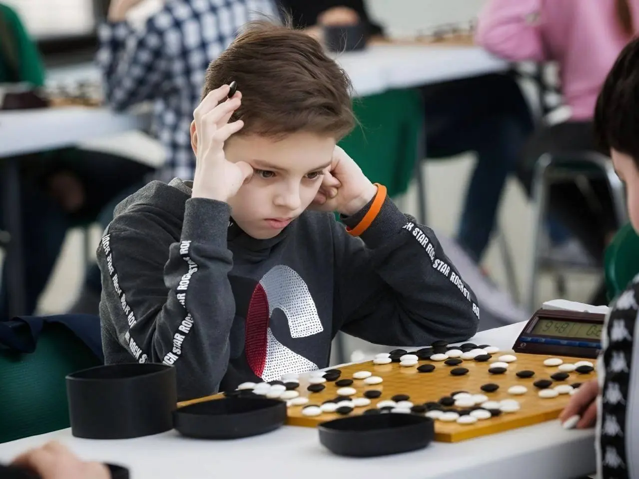 🧠 Интеллектуальный праздник «Интеллиада»
1-2 ноября 12:00-19:30
На интеллектуальнос празднике «Интеллиада» объединяются технологии, гик-культура и нейросети
В программе турниры по шахматам, шашкам, на... | Сетка — социальная сеть от hh.ru
