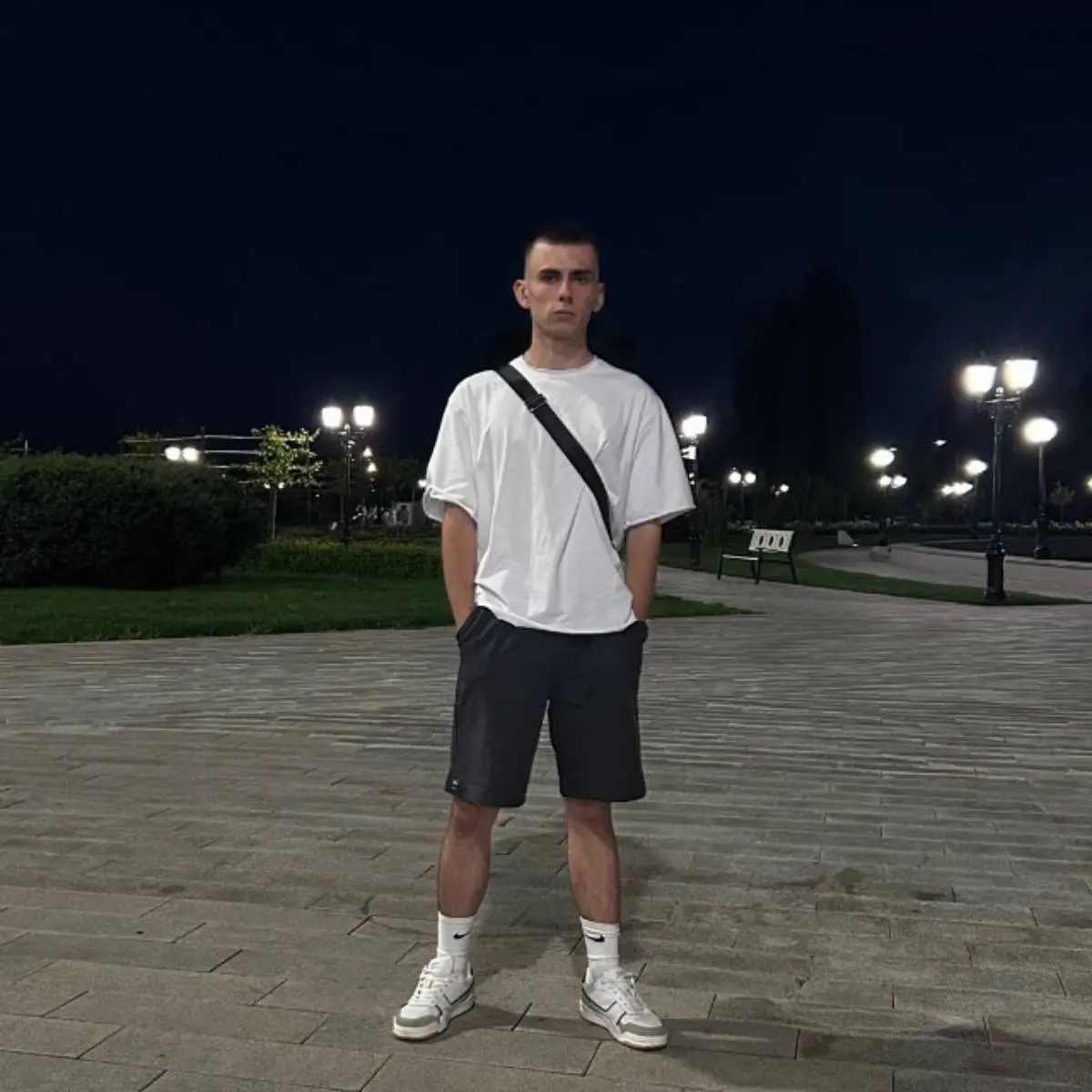 Роман Попов