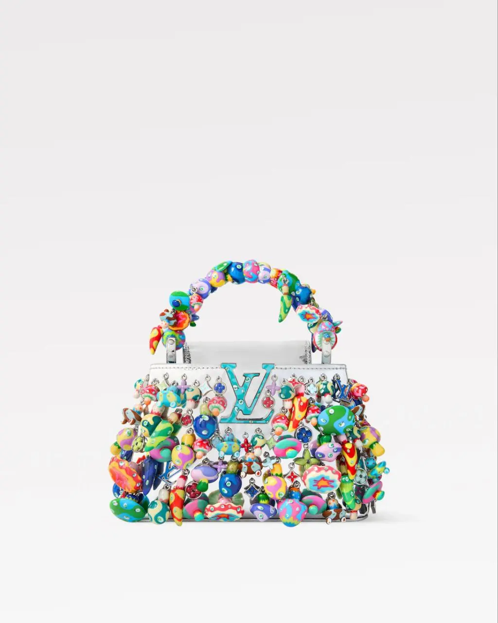 Louis Vuitton в коллабе с художником Такаши Мураками выпустили коллекцию безумных сумок с шизолесом и тентаклями. Это переосмысление легендарной сумки Capucines в весьма психоделическом видении Такаши | Сетка — социальная сеть от hh.ru