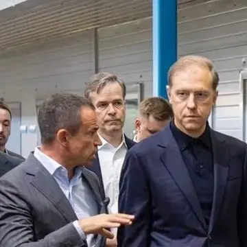 Денис Мантуров высоко оценил уровень роботизации Технопарка «Русклимат ИКСЭл»
В настоящее время в парке работают около 70 роботов
#русклимат #royalthermo #heatingradiators #отопление #гвс #сантехника ... | Сетка — социальная сеть от hh.ru