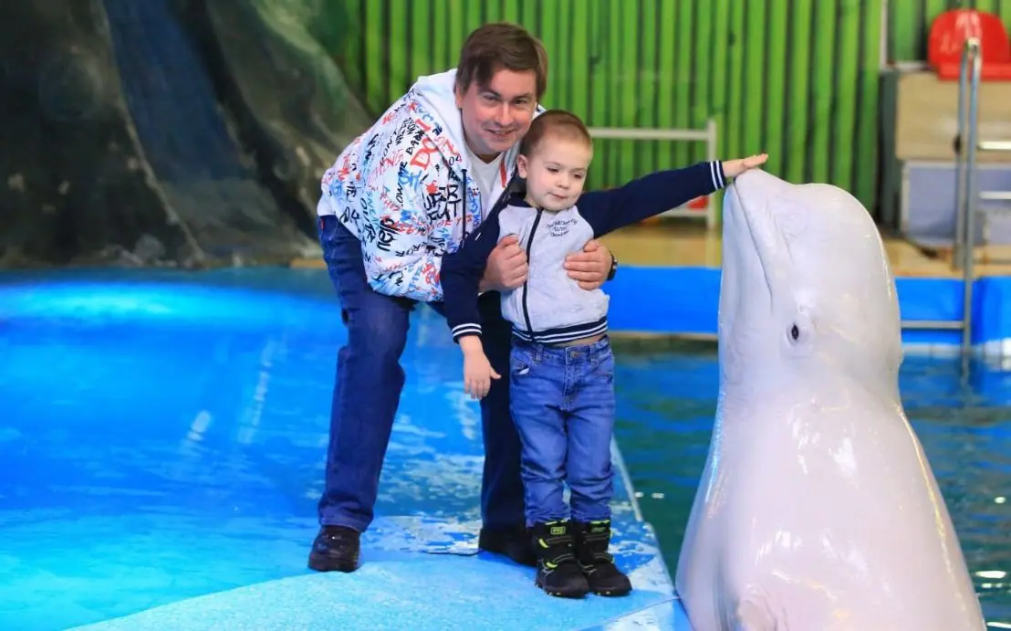 Как дрессируют дельфинов 🐬
Два года назад, в одну из поездок, заехали по пути в дельфинарий | Сетка — социальная сеть от hh.ru