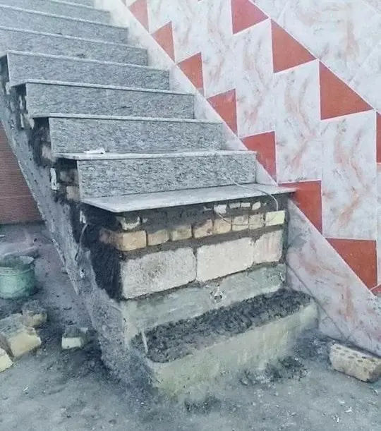 вот так выглядит разрез покрытия лестниц в древнем Риме, которой более 2000 тысяч лет
умели же раньше проектировать на века | Сетка — социальная сеть от hh.ru