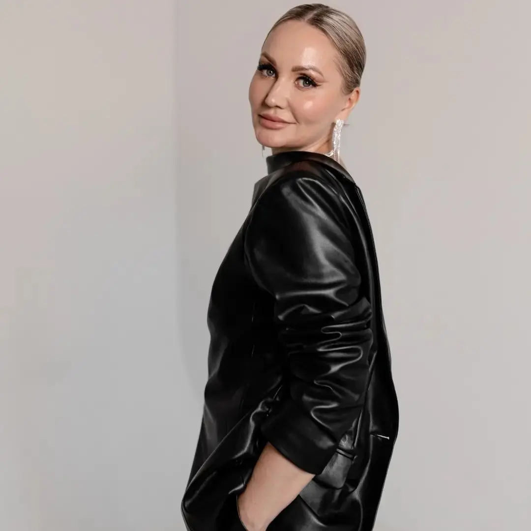 Светлана Твердохлебова | Сетка — социальная сеть от hh.ru