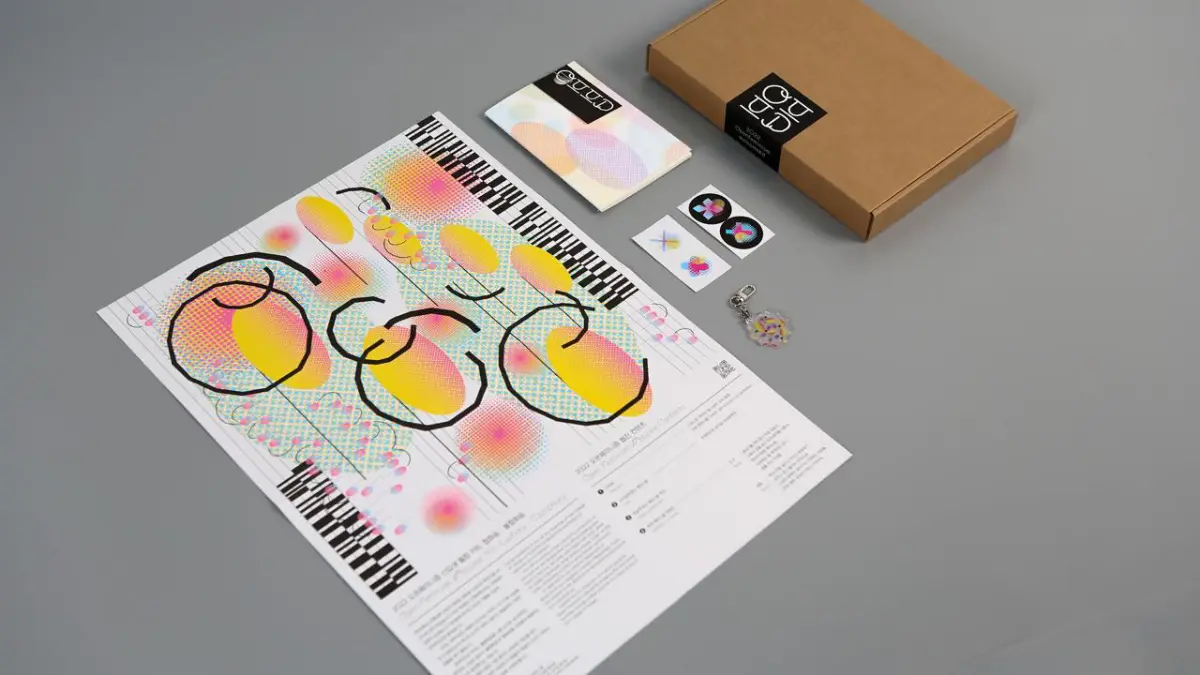🎨 Freshman Welcome Kit 2022 — смелый эксперимент с визуальным языком, что редкость для welcome-наборов | Сетка — социальная сеть от hh.ru